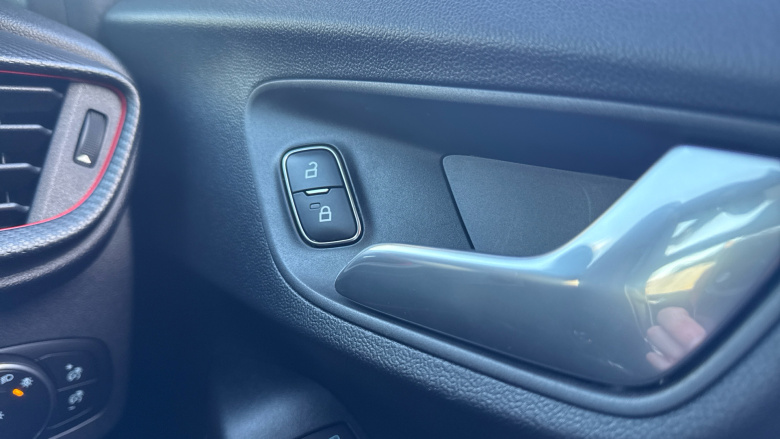 Ford Puma 1.0 EcoBoost Hybrid mHEV ST-Line X First Ed 5dr Petrol Hatchback